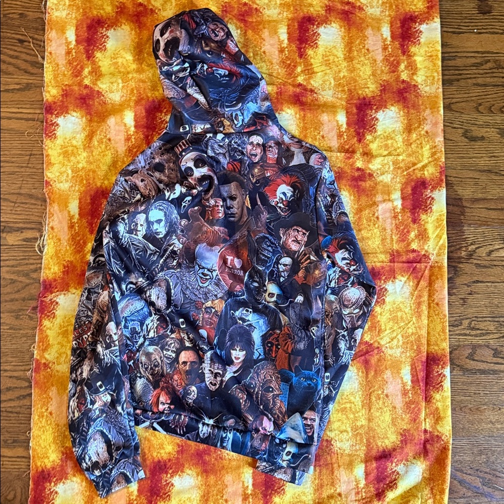 Horror Movie Character Hoodie- Kids small - Picture 2 of 2